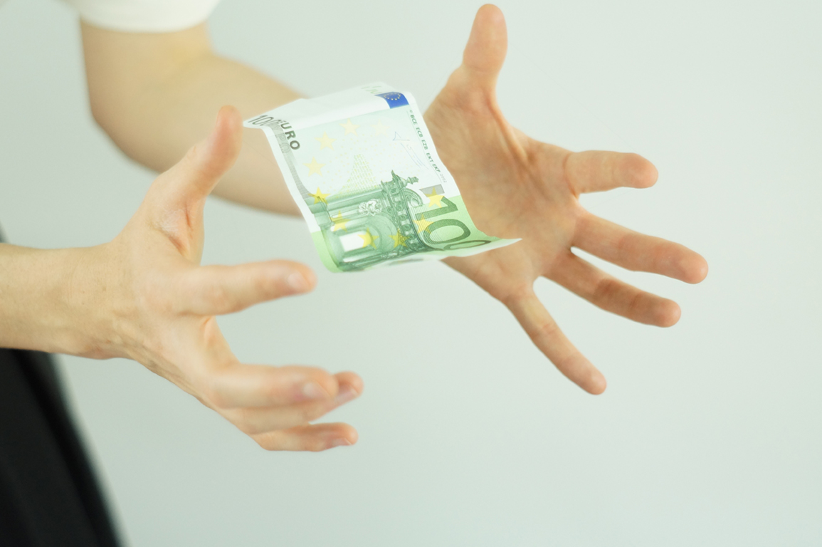 How to Invest When You Only Have $100 to Spend